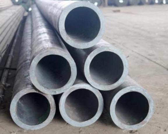 熱擴(kuò)無縫鋼管.jpg 熱擴(kuò)無縫鋼管.jpg