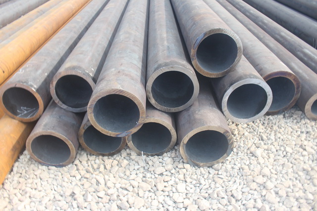 Q345E無(wú)縫鋼管.JPG Q345E無(wú)縫鋼管.JPG